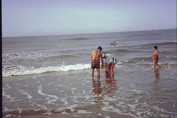 Ron_Carolynn_Philip_Mona2_1974